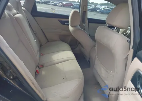 2014 Nissan Altima 2.5 S z USA, uszkodzony, nr VIN 1N4AL3AP3EC325777